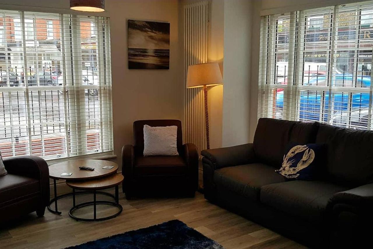 Apartment Mews 150m From Sea Front And Dreamland